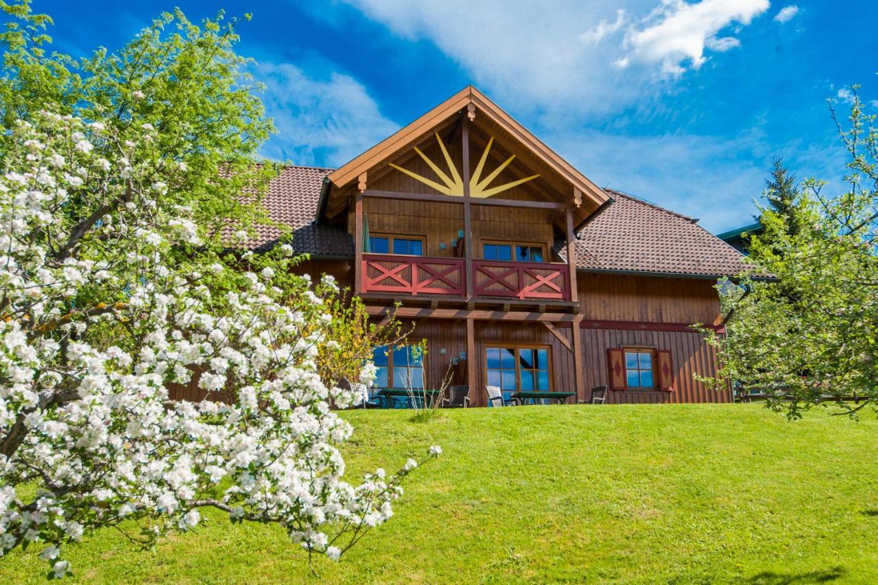 Familien-Appartements Oerglwirt'S Gut Mariapfarr Exteriér fotografie