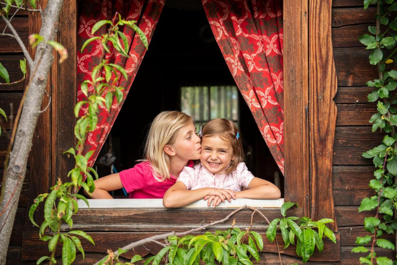 Familien-Appartements Oerglwirt'S Gut Mariapfarr Exteriér fotografie